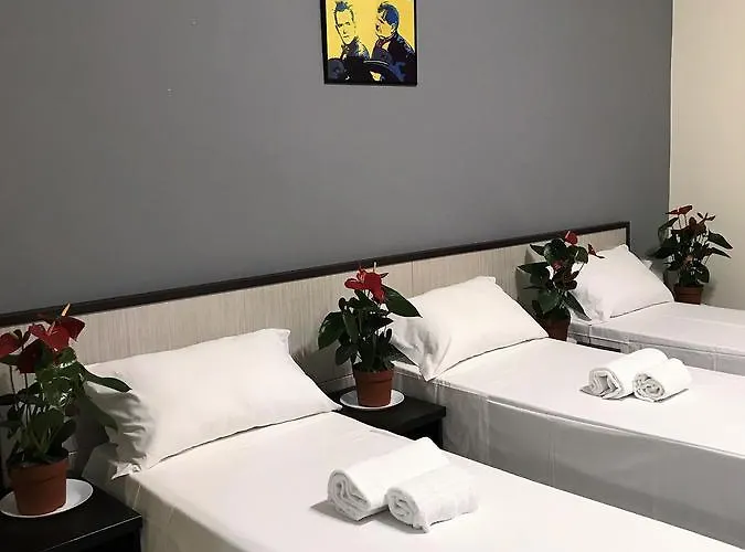 Paris 2* Milano